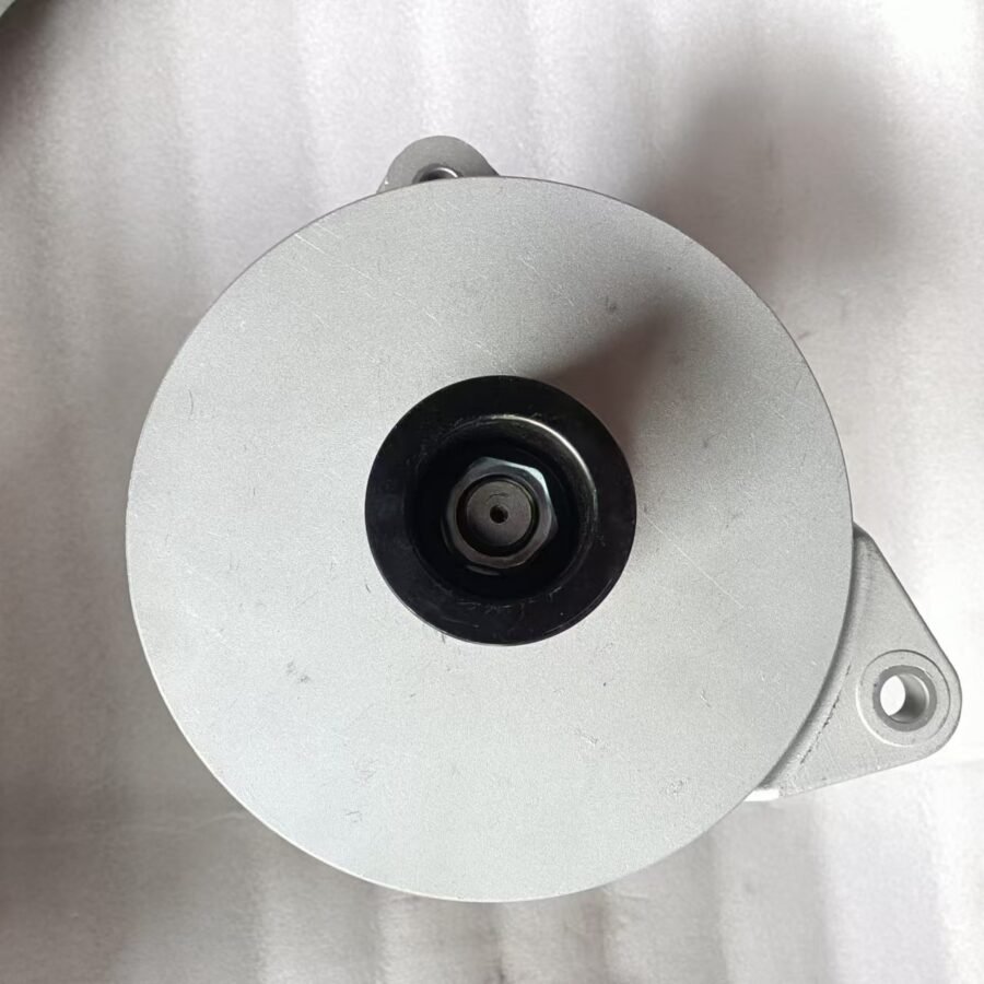 Alternator for Hyundai Bus  Daewoo Doosan 37300-83250 37300-70400 37300-70401 Doosan excavator generator 24V 180A - Image 3