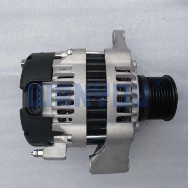 12V,95A,84230294,87038475,3972730,87038475,87042117,19020208,8600000,8600030,8600086,8721N,Alternator Cummins Generator