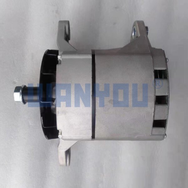 Chongqing Cummins NT855/4913675 JFZ231E generator three-wire 24V/35A