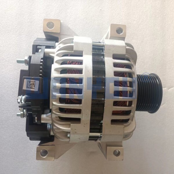 Supply suitable for CUMMINS DCEC Dongfeng Cummins 4365704 AC generator 28V 150A