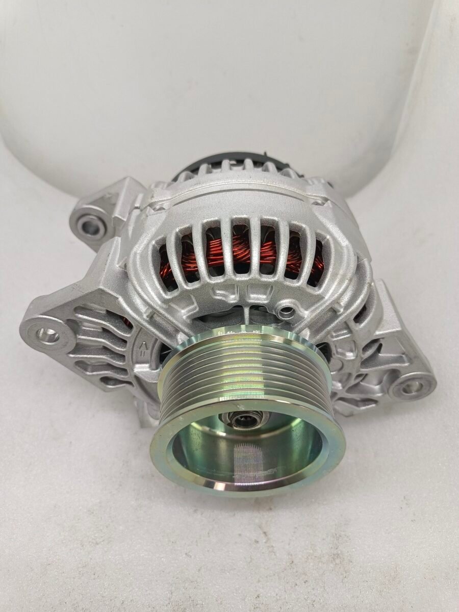 Applicable to National VI engine Tianlong Longqing 3701010-E9300 Bosch generator 0124655692 - Image 5