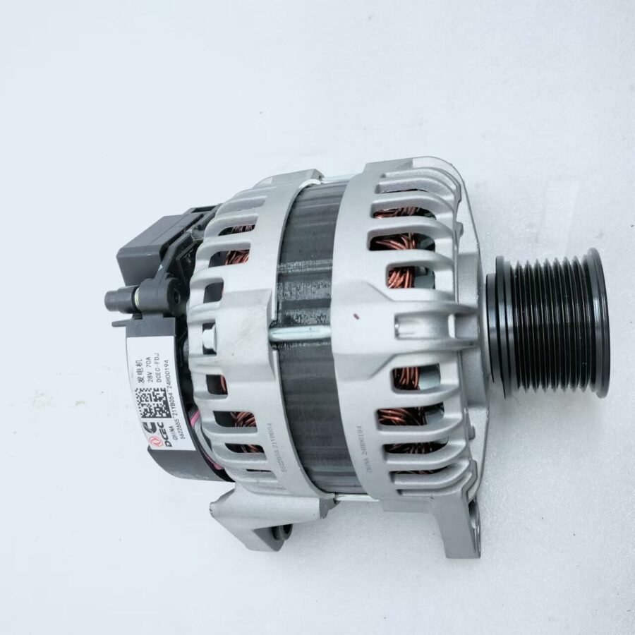 Applicable to Pretley AVI136A101 Dongfeng Cummins 4935821 5622655 AC generator 24V 70A