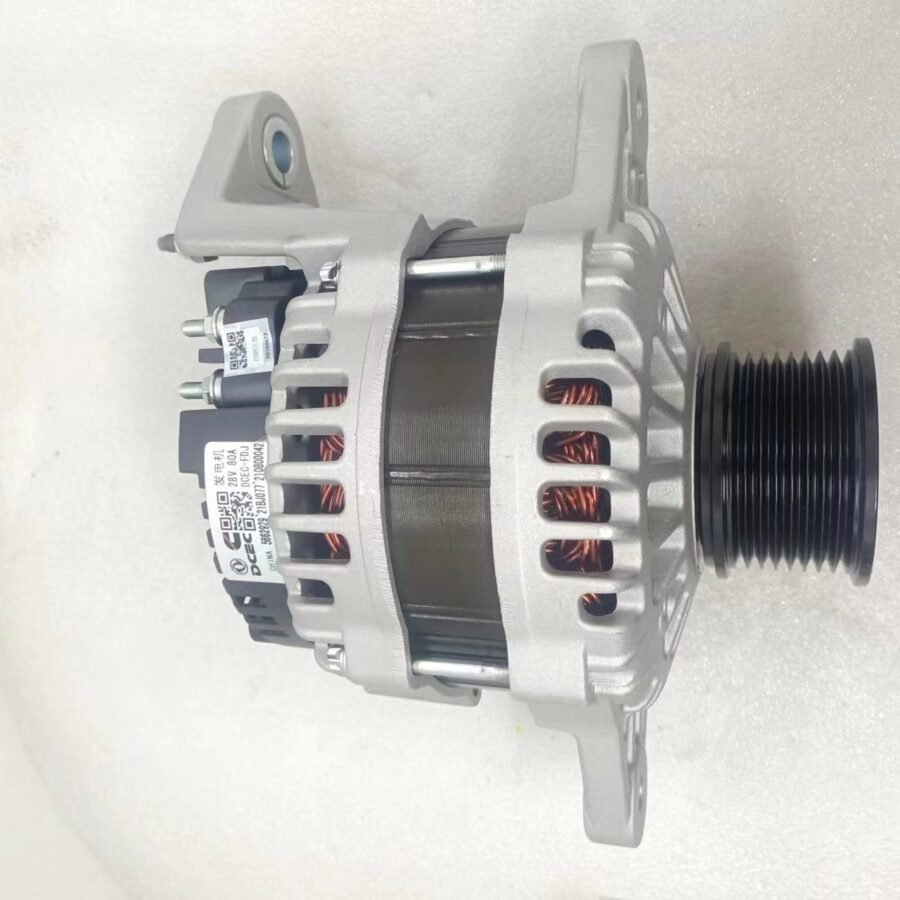 Alternador 24V 70A Isdf4.5 6BTAA5.9C-150 5662929 CUMMINS 5625968 JFZ239