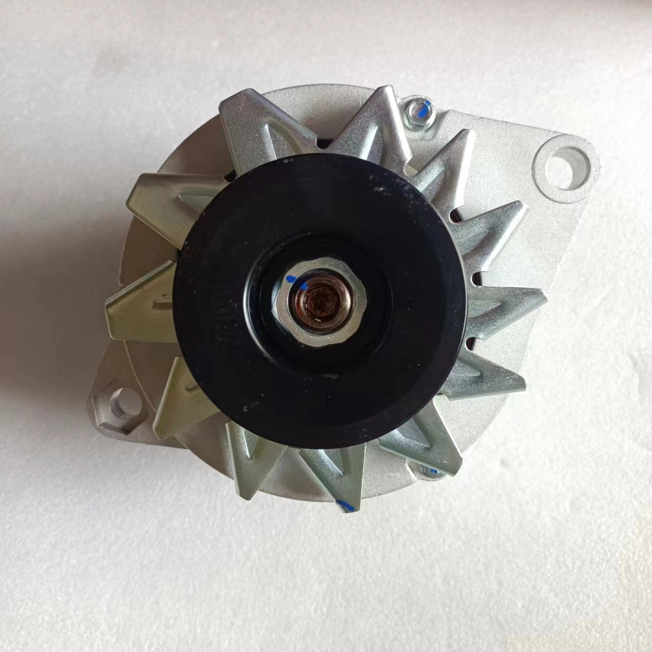 Lucas 61920456G generator 47906769 generator 10R-051610 generator 14V 45A - Image 5