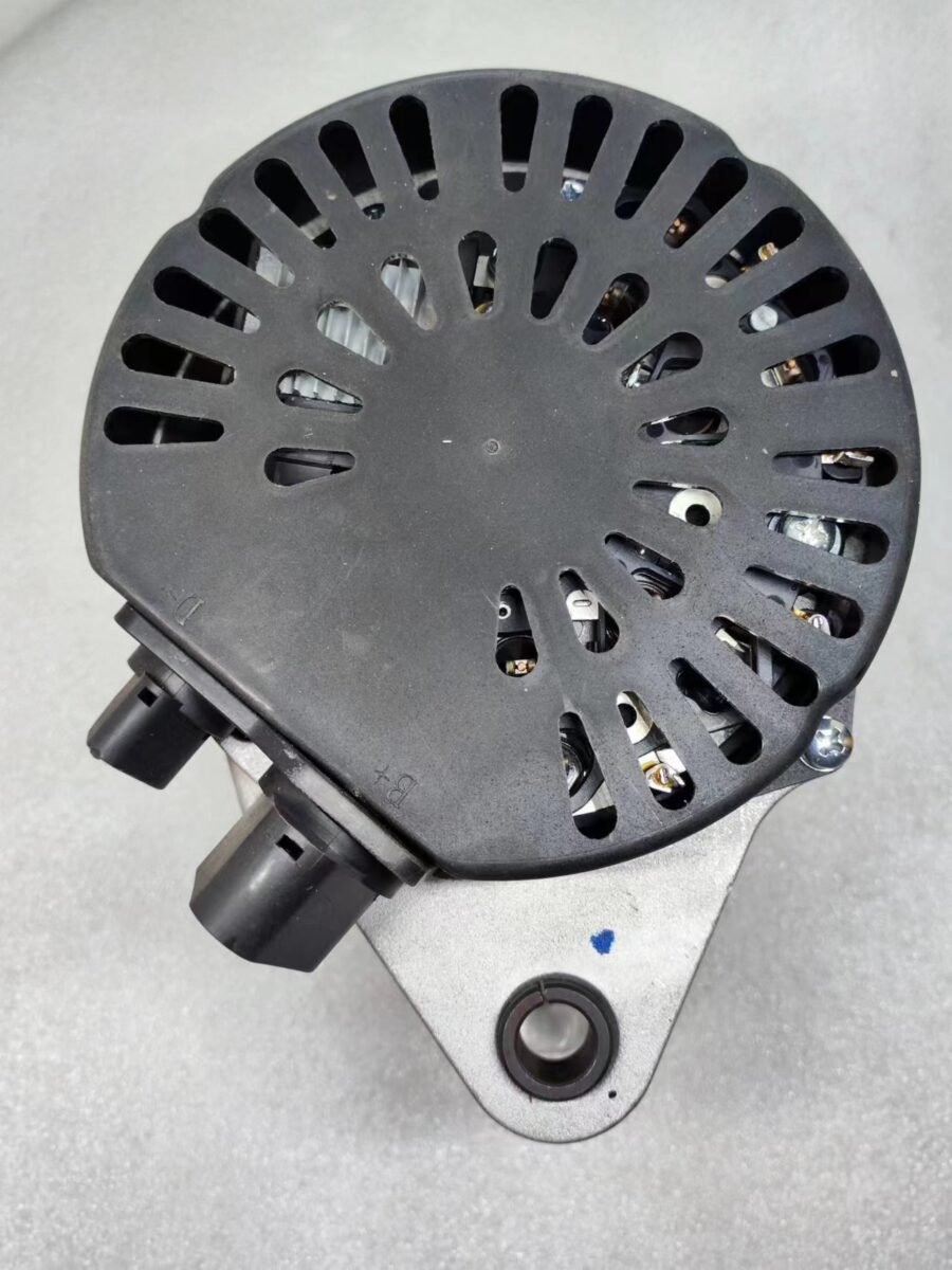 Suitable for Dongfeng Tianjin 4H series 214024 3701010-E8100 3701010-E8101 AC generators - Image 4