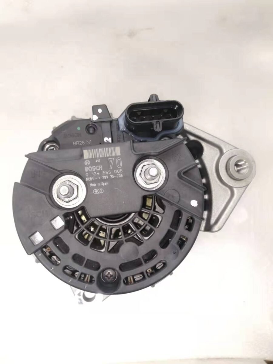 Alternator 24V 70A Bosch Generator 4892318 CAL10602AS 027753 0124555005 0124555053 0986045160 1986A00512 1986A00914 - Image 3