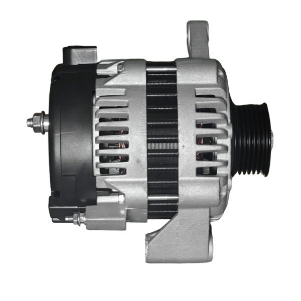 Mercury Yachting 11Si Series is suitable for marine use. Models LRA03735, 8400013, 8400111, and 8600002 are 12V 95A alternators.